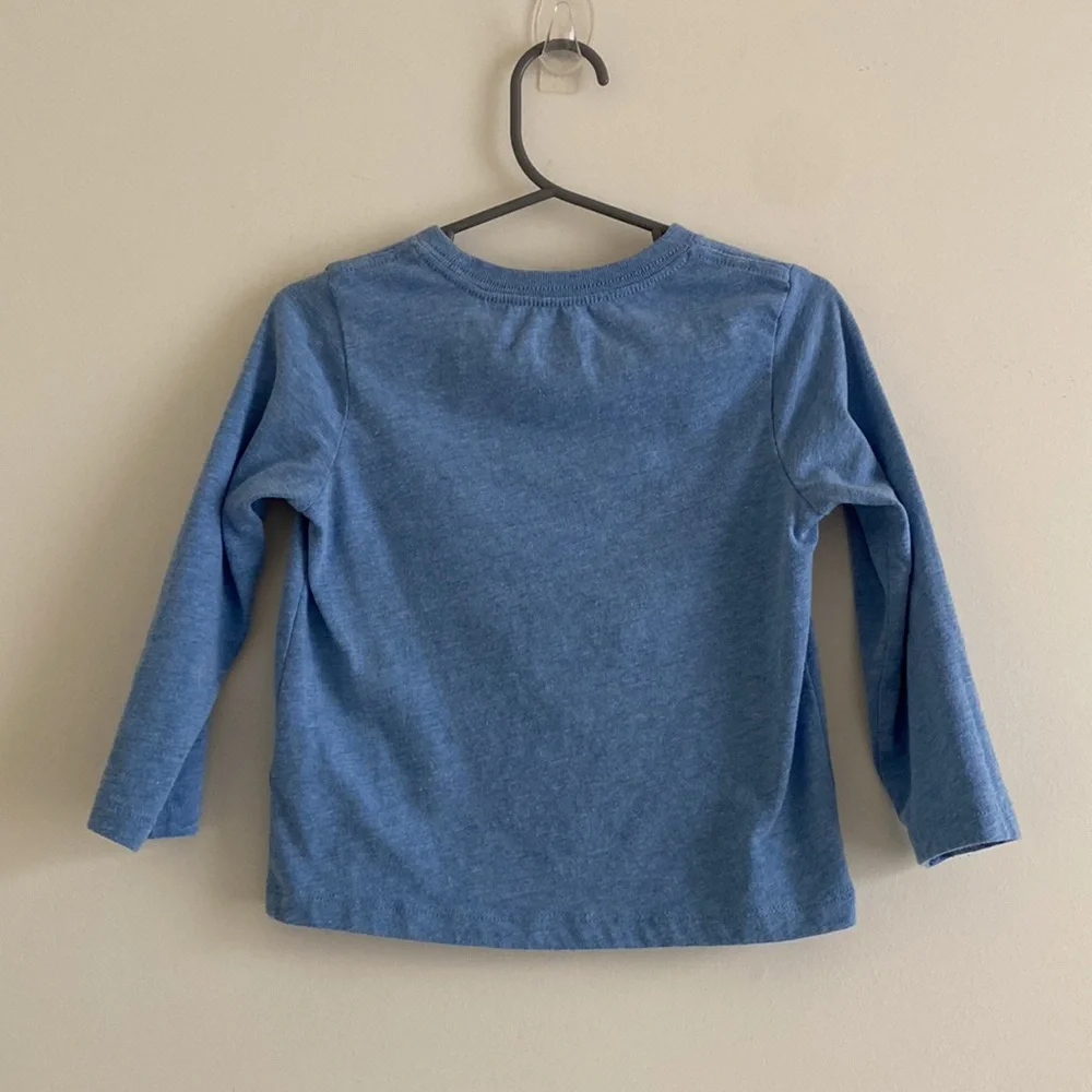 *NWOT* The Children’s Place Long Sleeve Auntie Tee